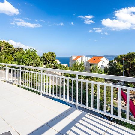Magnificent Villa With Pool, Hot Tub, Sea View, Sauna Mimice Exterior photo